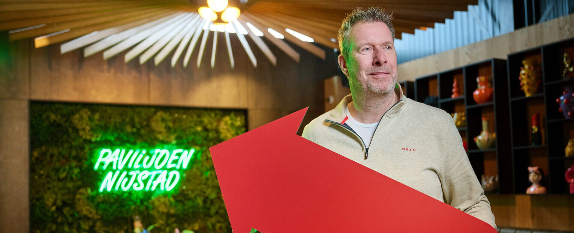 Foto Henri Offerein met IBDO logo